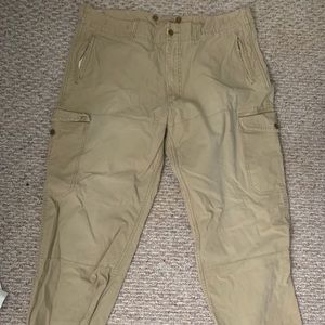 42x30 American Eagle Cargo Pants